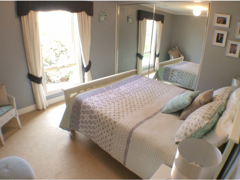 5 Head Crt, Seymour VIC 3660