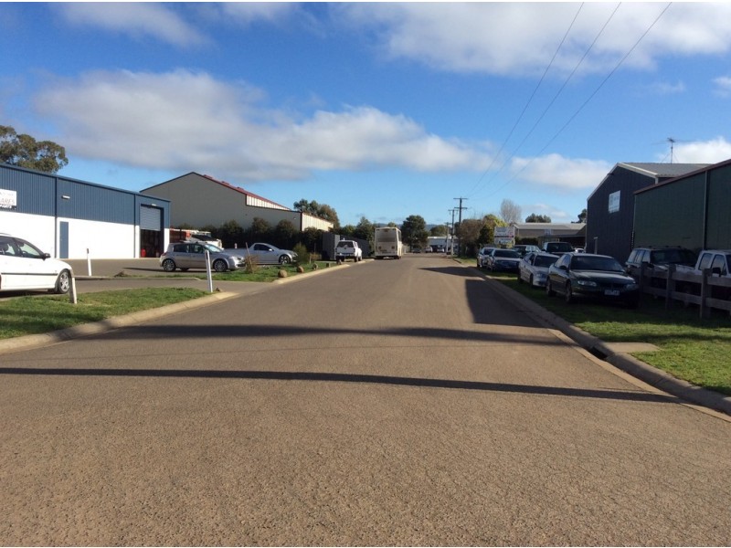 Lot 5 Mitchell Crt, Romsey VIC 3434