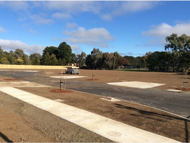 Lot 5 Mitchell Crt, Romsey VIC 3434