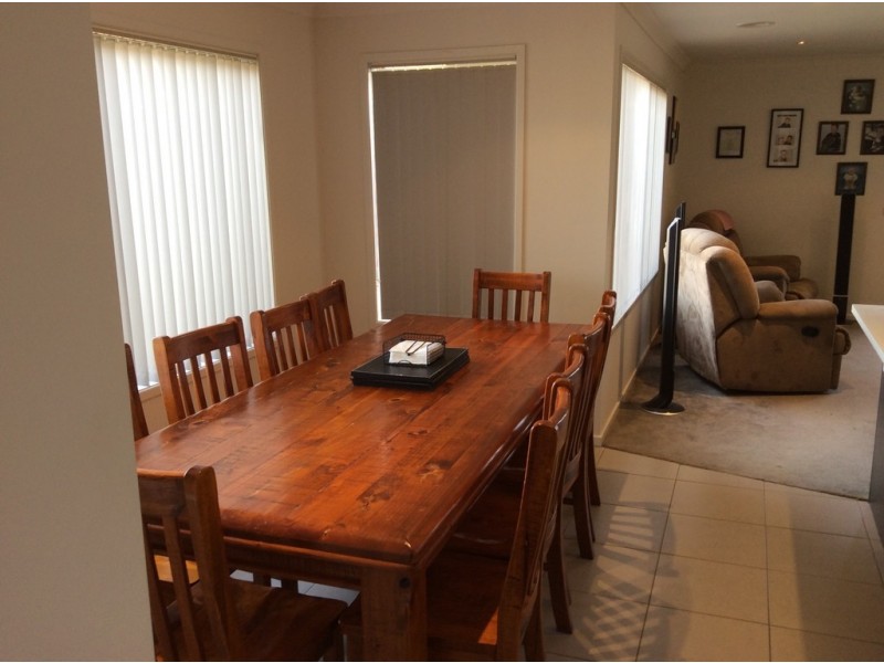 43 Chrystobel Way, Kilmore VIC 3764