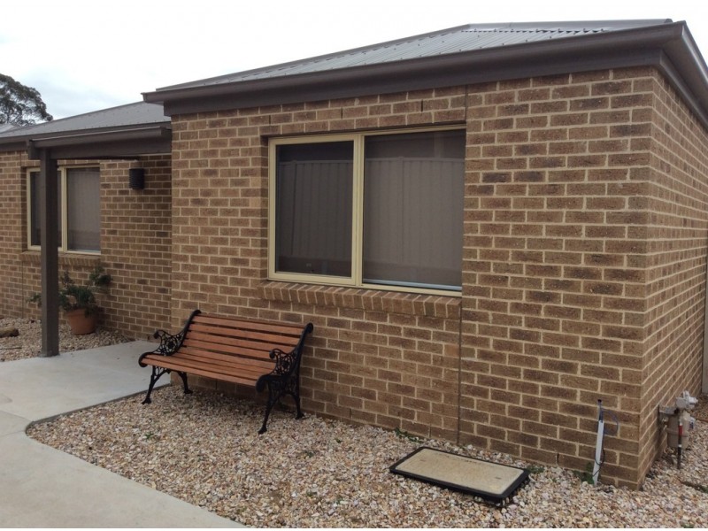 2/86 Sutherland Street, Kilmore VIC 3764