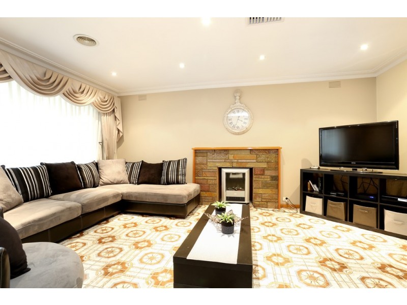 54 Blackwood Crescent, Campbellfield VIC 3061