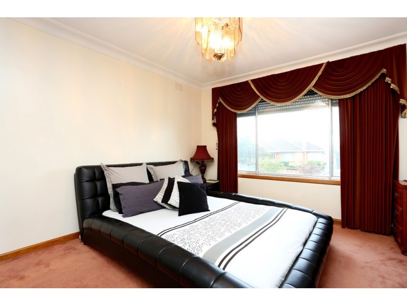 54 Blackwood Crescent, Campbellfield VIC 3061