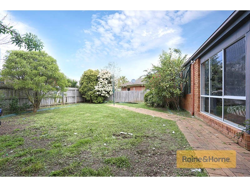 10 Huntingdale Court, Craigieburn VIC 3064