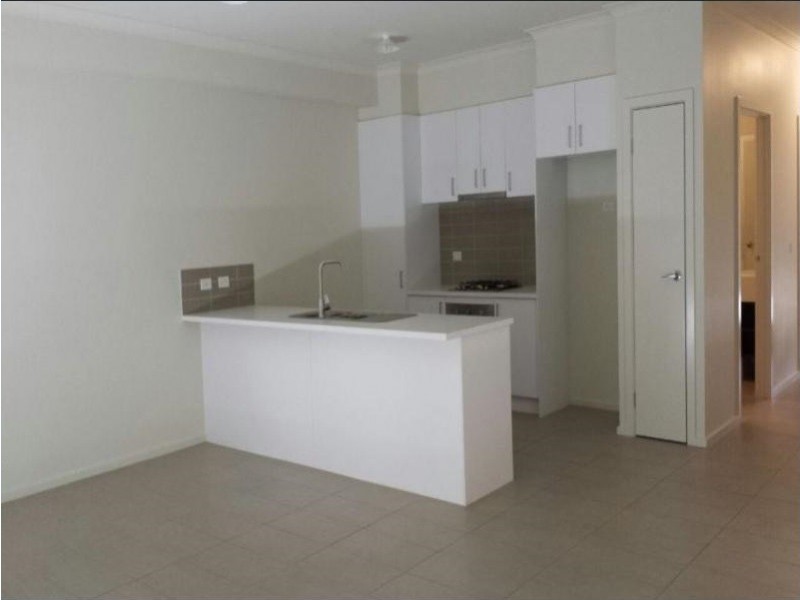 58 Sahi Crescent, Roxburgh Park VIC 3064