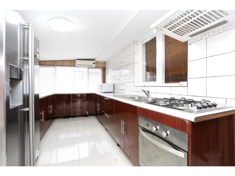 33 Waratah Street, Campbellfield VIC 3061