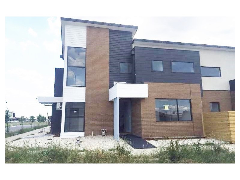 36 Furlong Street, Craigieburn VIC 3064