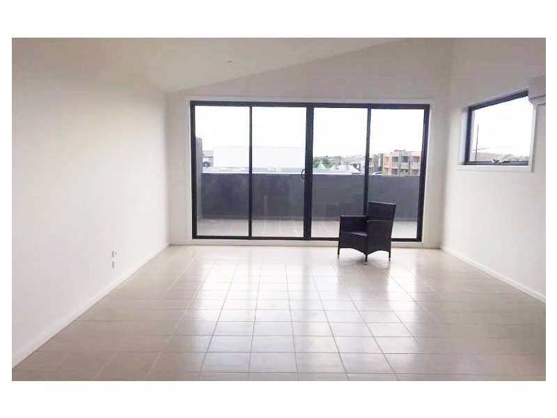 36 Furlong Street, Craigieburn VIC 3064