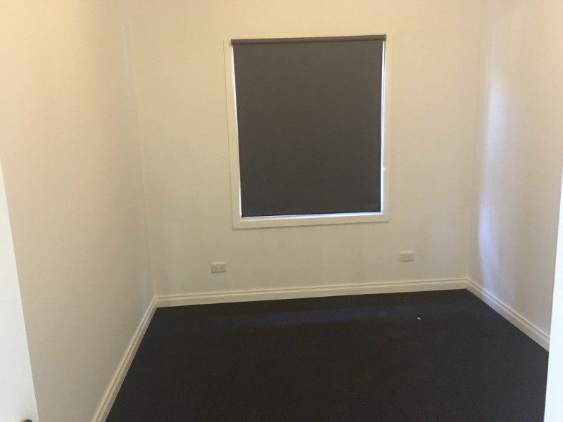 81 Isla Avenue, Glenroy VIC 3046