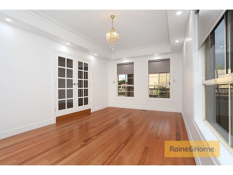 1 Harrower Street, Roxburgh Park VIC 3064