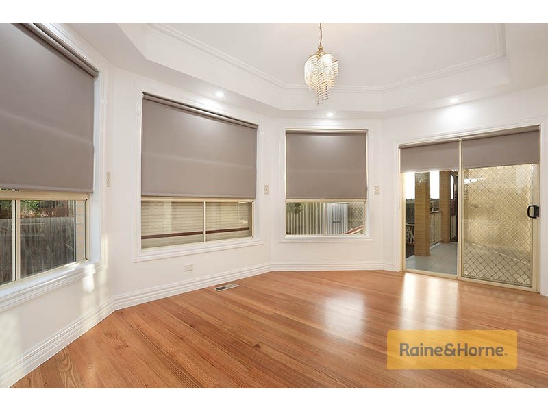 1 Harrower Street, Roxburgh Park VIC 3064