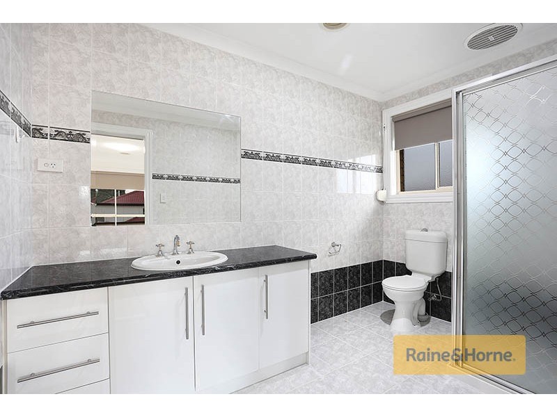 1 Harrower Street, Roxburgh Park VIC 3064
