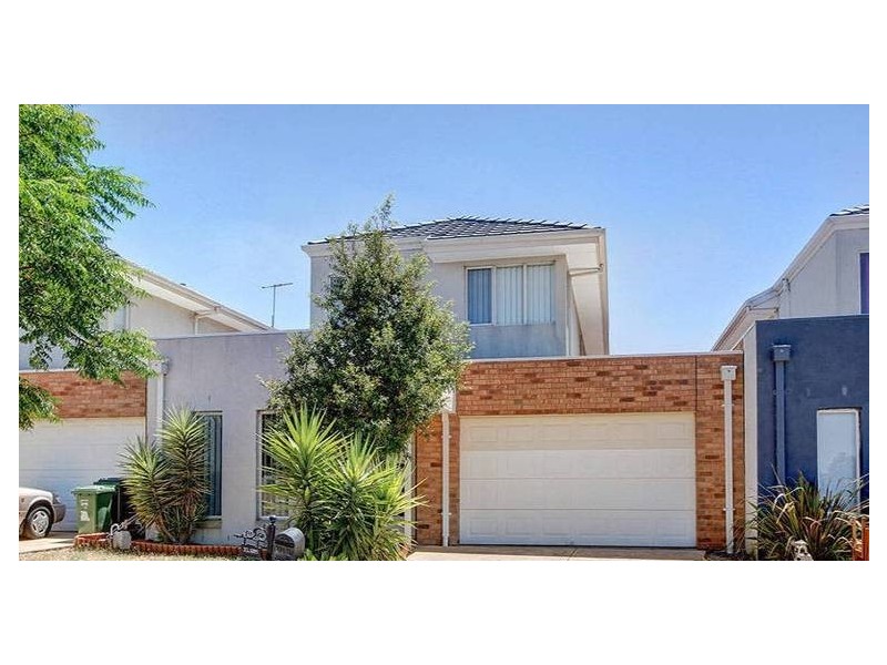 15 Donvale Avenue, Roxburgh Park VIC 3064