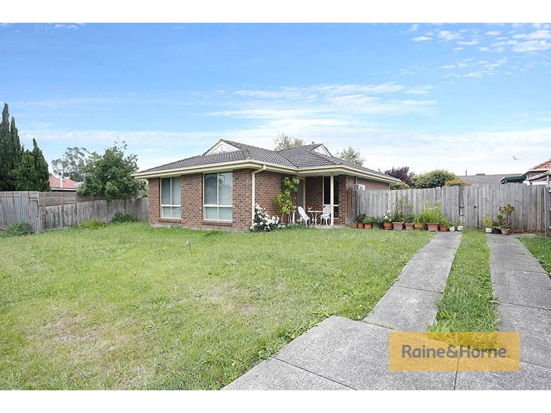 8 Dendy Court, Roxburgh Park VIC 3064