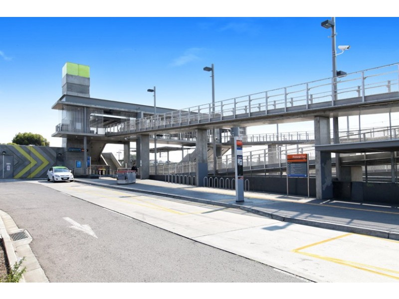 8 Dendy Court, Roxburgh Park VIC 3064