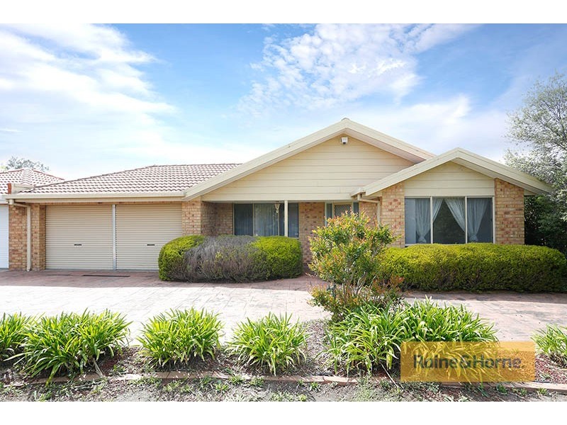 9 Tolson Court, Roxburgh Park VIC 3064