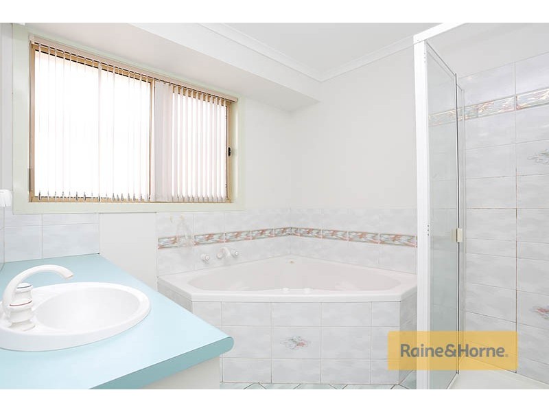 9 Tolson Court, Roxburgh Park VIC 3064