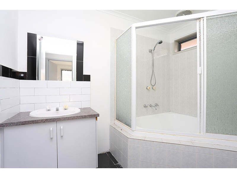 7 Dendy Court, Roxburgh Park VIC 3064