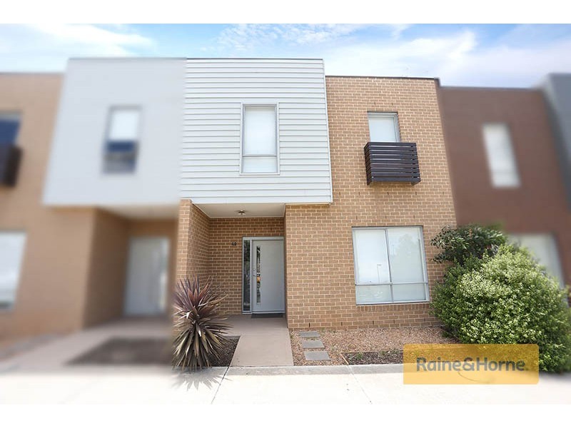 46 Sahi Crescent, Roxburgh Park VIC 3064