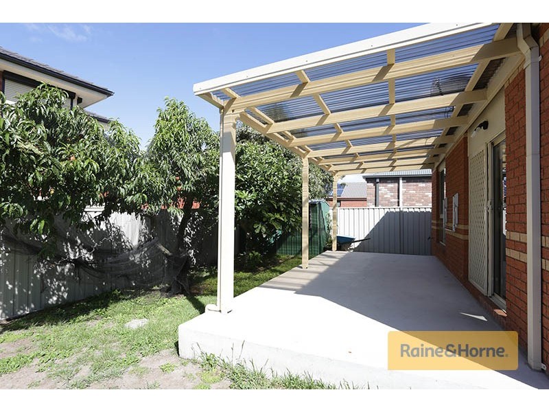 1 Woodlea Crescent, Craigieburn VIC 3064