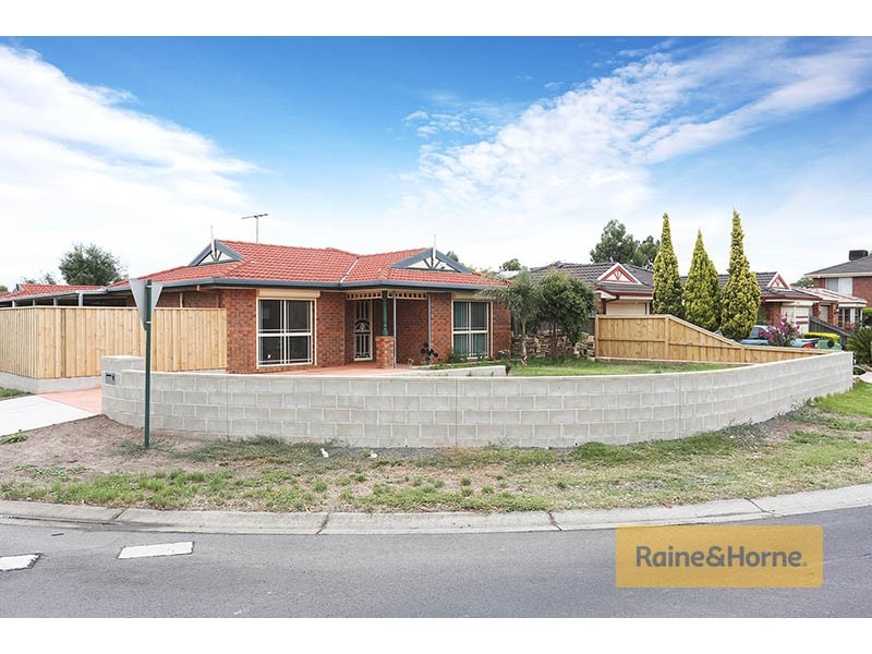 34 Murchison Drive, Roxburgh Park VIC 3064