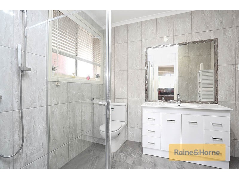 9 Armstrong Court, Roxburgh Park VIC 3064