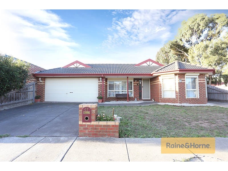 47 Marne Drive, Roxburgh Park VIC 3064