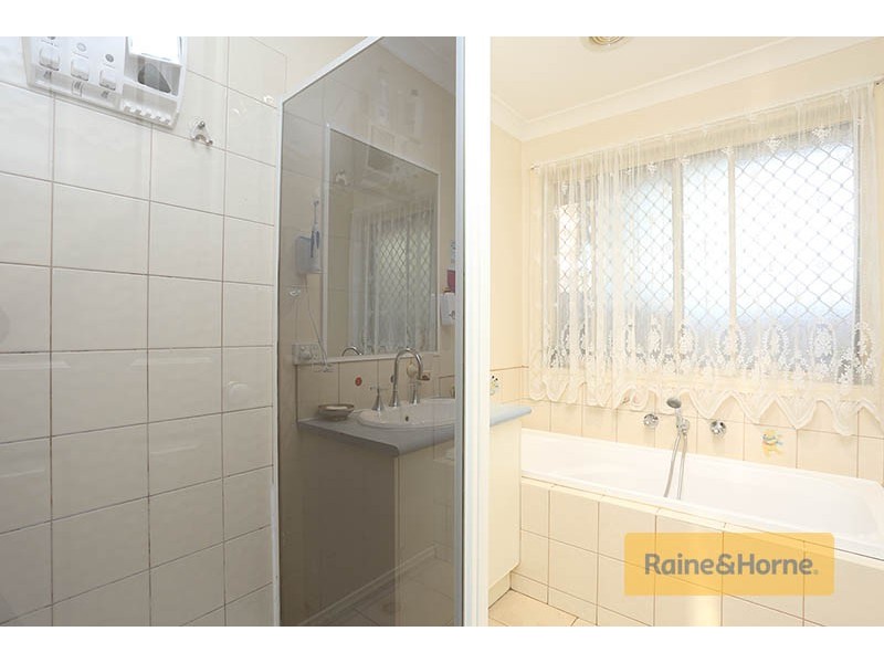 47 Marne Drive, Roxburgh Park VIC 3064