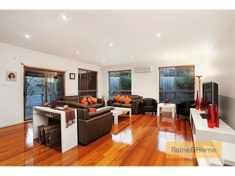 36 Stillwell Crescent, Roxburgh Park VIC 3064