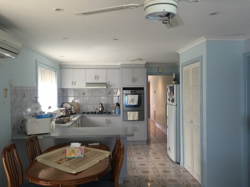 17 Papworth Place, Meadow Heights VIC 3048