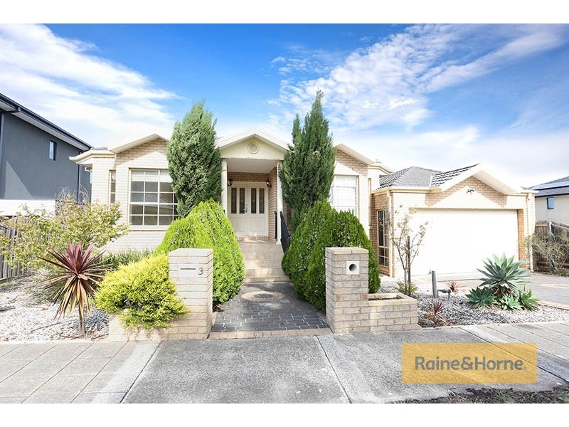 3 Gaussberg Walk, Roxburgh Park VIC 3064