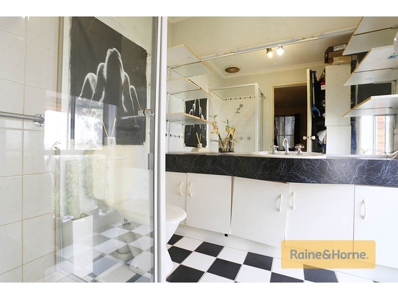 10 Huntingdale Court, Craigieburn VIC 3064