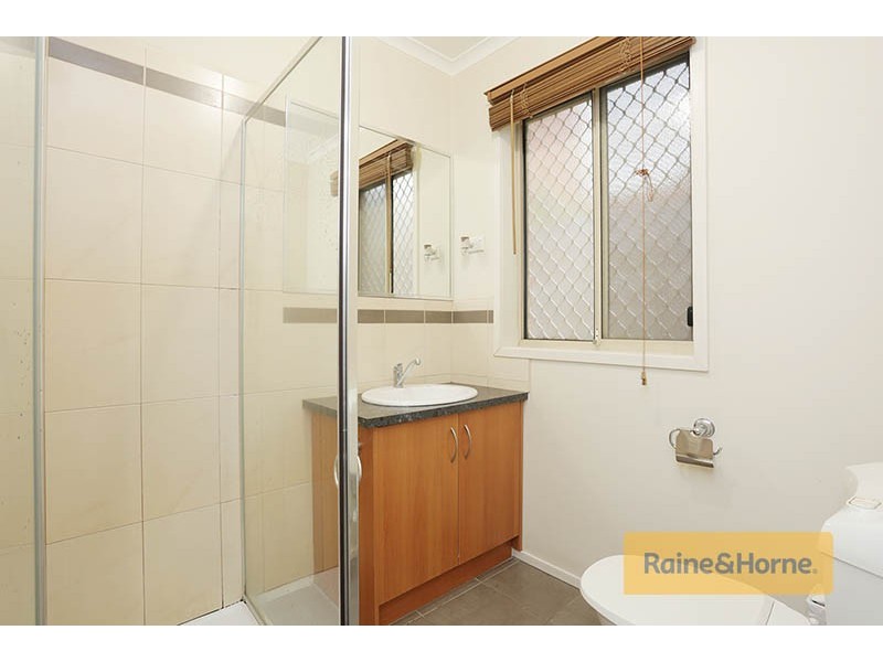 12 Chesterville Court, Roxburgh Park VIC 3064