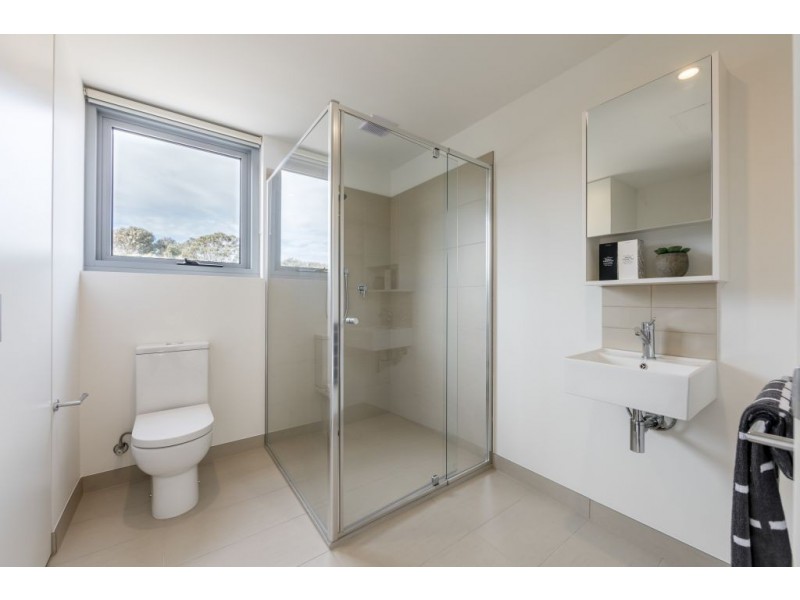 401/64 Sahi Crescent, Roxburgh Park VIC 3064