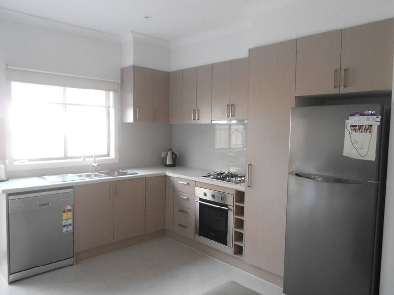 3/12 Telford Court, Meadow Heights VIC 3048