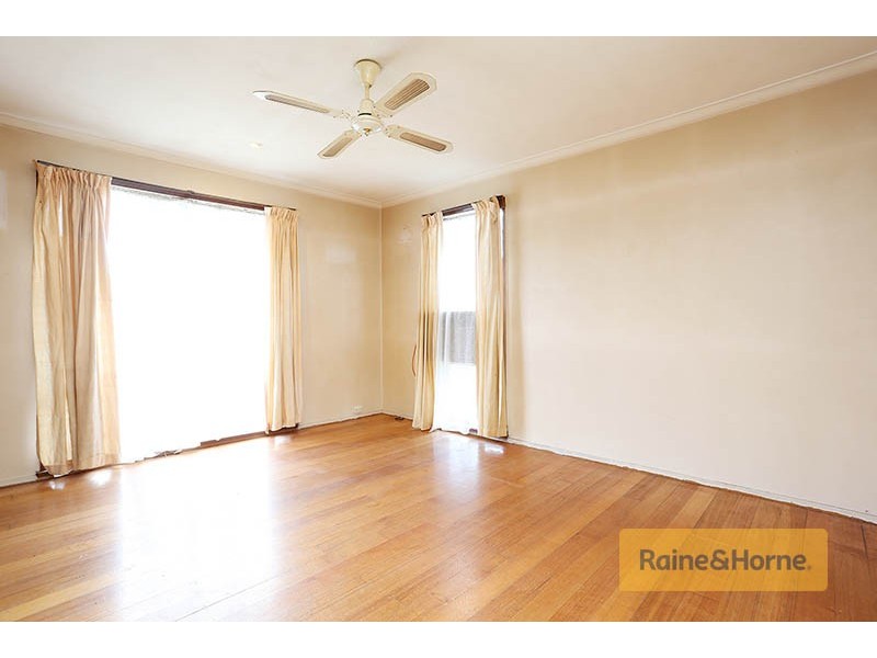 17 Hampden Street, Dallas VIC 3047