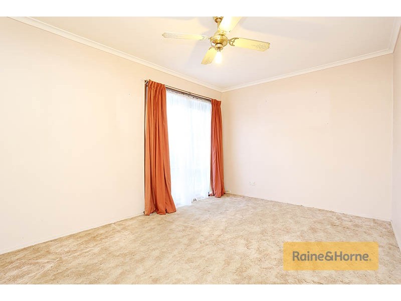 17 Hampden Street, Dallas VIC 3047