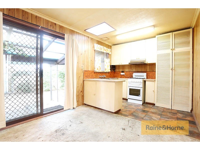 17 Hampden Street, Dallas VIC 3047