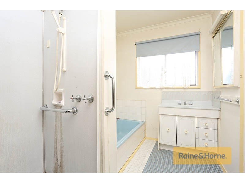 17 Hampden Street, Dallas VIC 3047