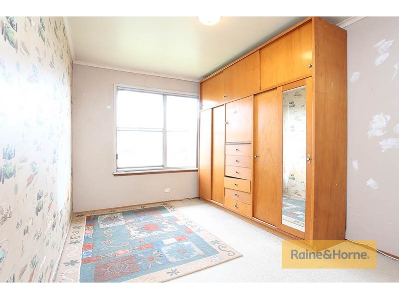 50 Kaniva Street, Dallas VIC 3047