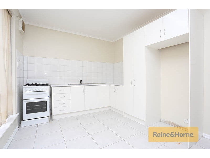 50 Kaniva Street, Dallas VIC 3047