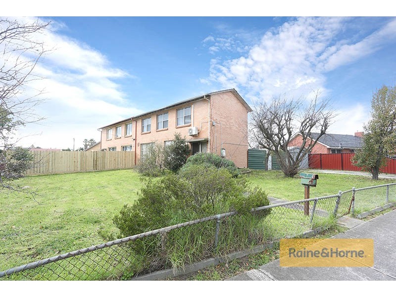 50 Kaniva Street, Dallas VIC 3047