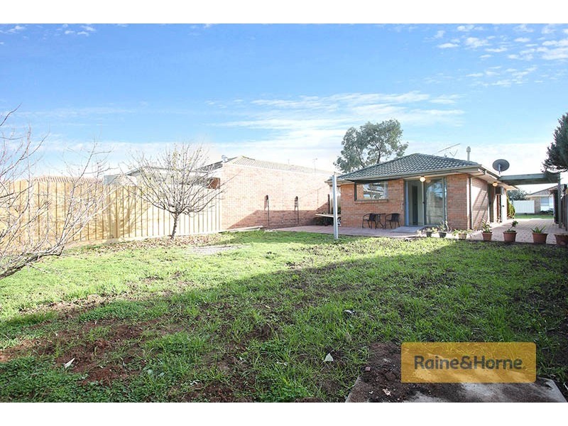 7 Ormond Rise, Roxburgh Park VIC 3064