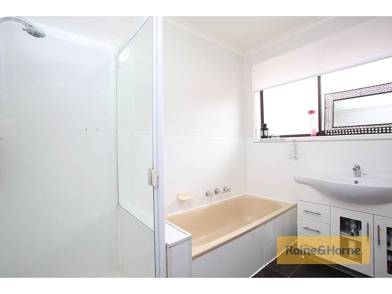 3A Dover Street, Albanvale VIC 3021