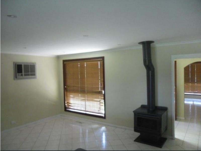 1443 Pascoe Vale Road, Meadow Heights VIC 3048