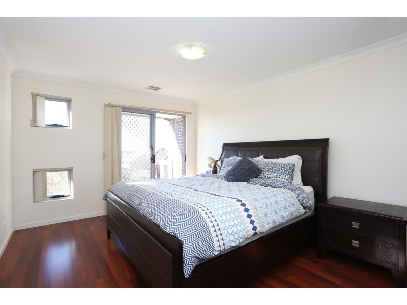 50 Coronet Avenue, Roxburgh Park VIC 3064