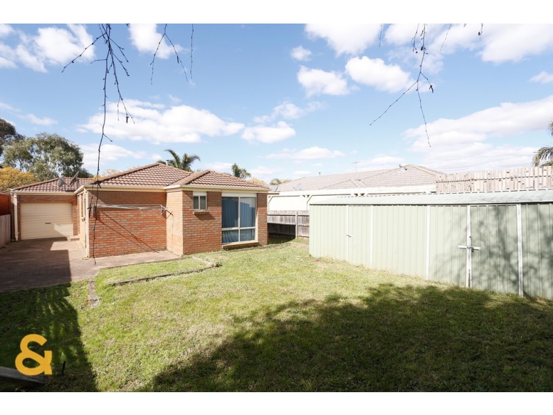 21 Orion Way, Roxburgh Park VIC 3064