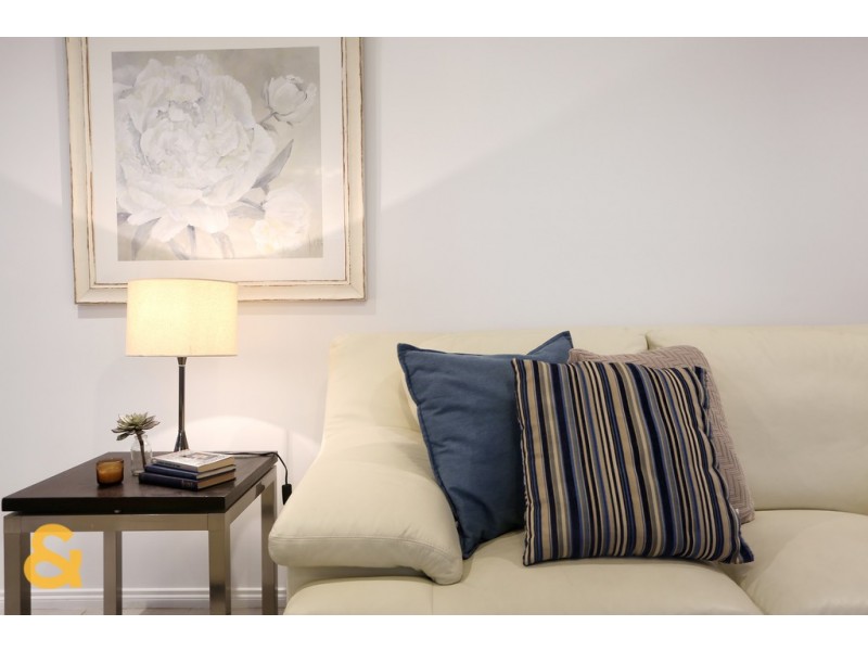 8 Bonney Place, Roxburgh Park VIC 3064