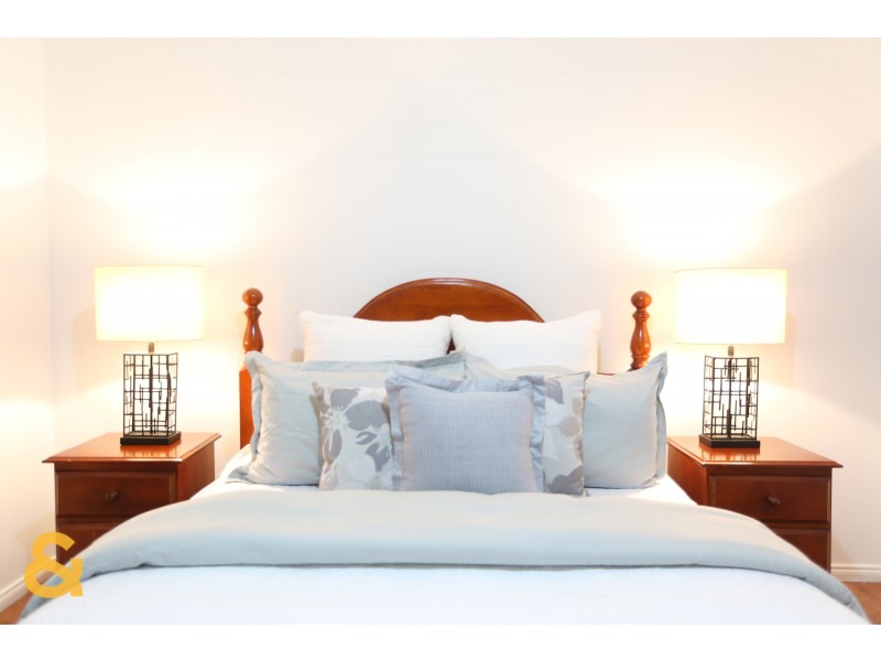 8 Bonney Place, Roxburgh Park VIC 3064