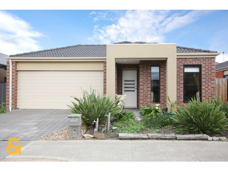 26 Huntingfield Street, Craigieburn VIC 3064